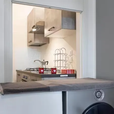 Apartment Enjoy - Piccolo Studio Davanti Al Teatro